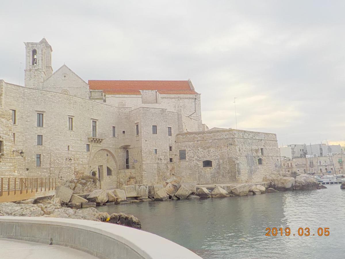 Piazza Duomo - Medieval Puglia'S House Giovinazzo Exterior foto